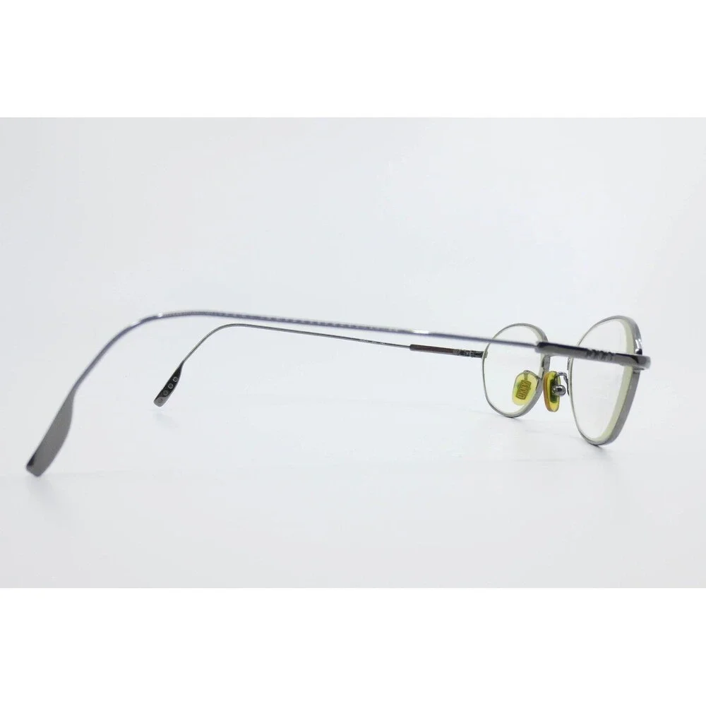 DKNY KY521 010 Gunmetal Gray Oval Metal Eyeglass Frames Italy 46-19-140 Vintage